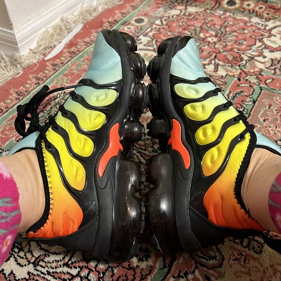 Nike Air Vapor max Sneakers deferent callers available size 7 women . - Picture 5 of 14
